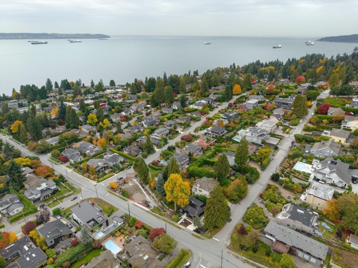 Photo 20 at 2508 Nelson Avenue, Dundarave, West Vancouver