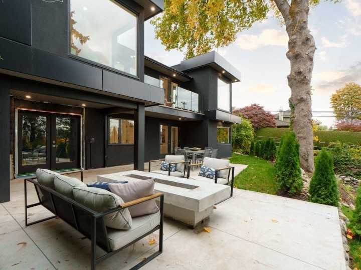 Photo 4 at 2508 Nelson Avenue, Dundarave, West Vancouver