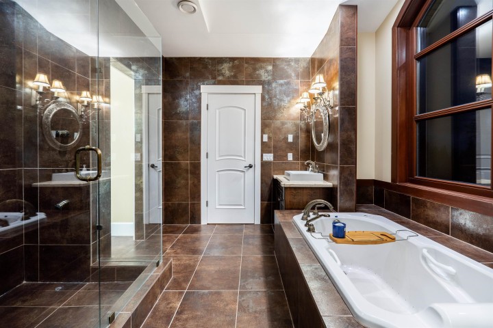 Photo 27 at 2336 Kadlec Court, Whitby Estates, West Vancouver