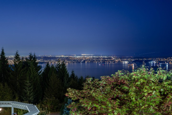 Photo 22 at 2336 Kadlec Court, Whitby Estates, West Vancouver