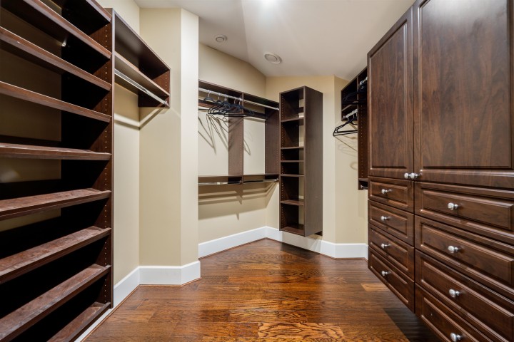 Photo 25 at 2336 Kadlec Court, Whitby Estates, West Vancouver