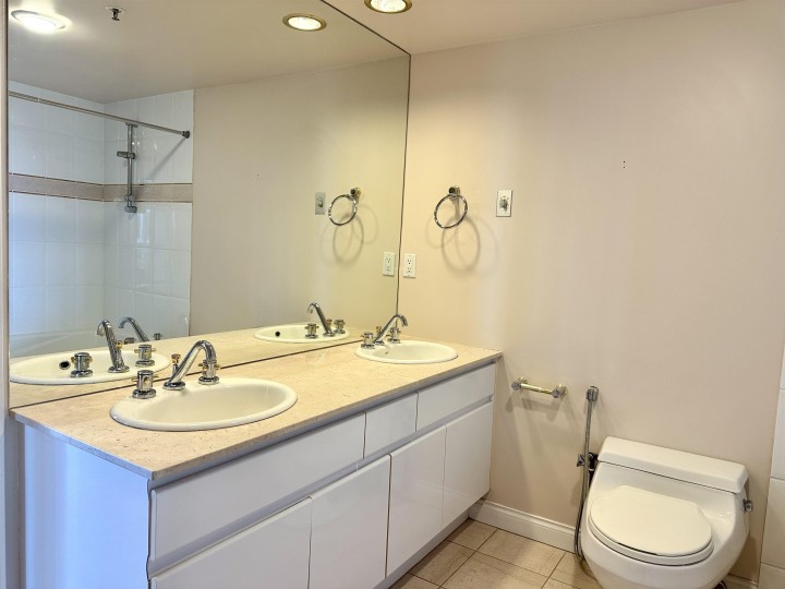 Photo 22 at 20C - 338 Taylor Way, Park Royal, West Vancouver