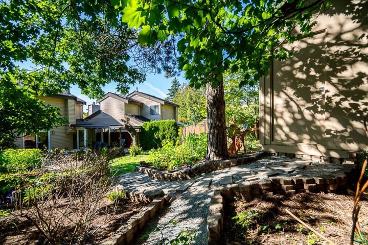 Photo 27 at 7225 Quatsino Drive, Champlain Heights, Vancouver East