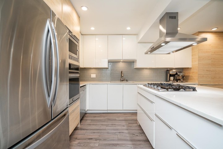 Photo 7 at 7225 Quatsino Drive, Champlain Heights, Vancouver East