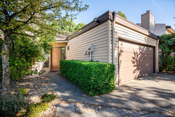 Photo 1 at 7225 Quatsino Drive, Champlain Heights, Vancouver East