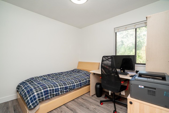 Photo 18 at 7225 Quatsino Drive, Champlain Heights, Vancouver East