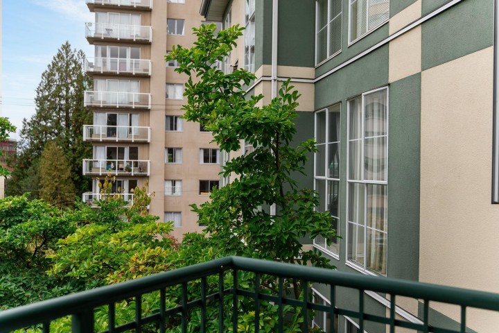 Photo 28 at 304 - 1928 Nelson Street, West End VW, Vancouver West