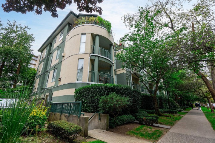 Photo 33 at 304 - 1928 Nelson Street, West End VW, Vancouver West