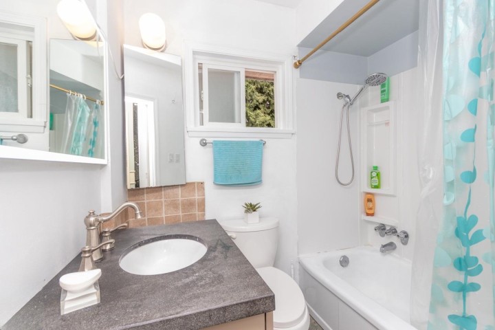 Photo 17 at 341 W 24th Street, Central Lonsdale, North Vancouver