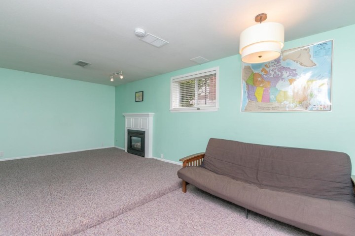 Photo 16 at 341 W 24th Street, Central Lonsdale, North Vancouver