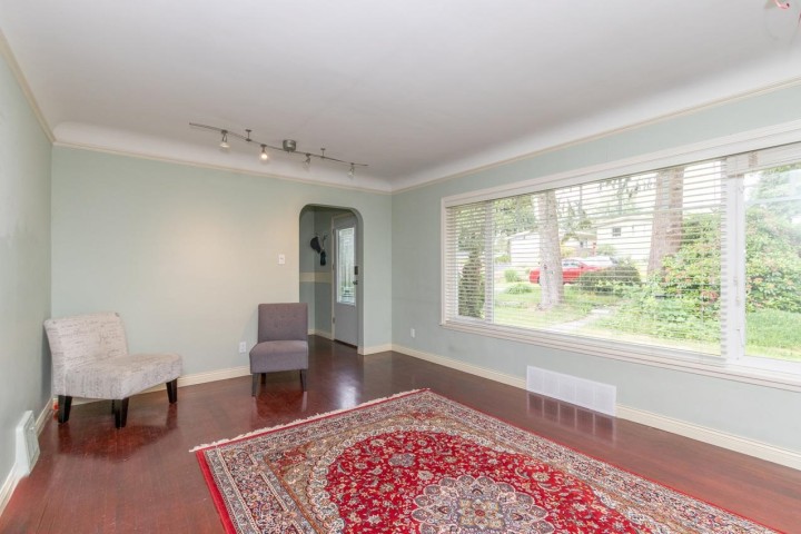 Photo 5 at 341 W 24th Street, Central Lonsdale, North Vancouver