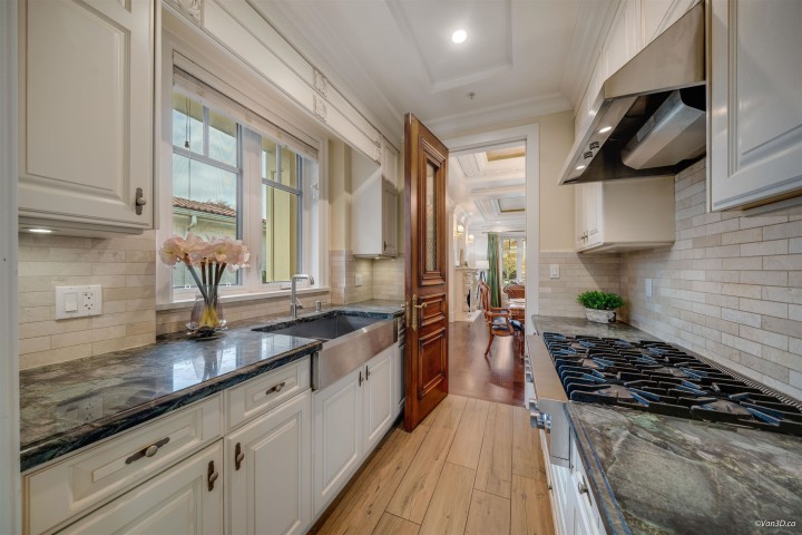 Photo 13 at 1332 W 47th Avenue, South Granville, Vancouver West