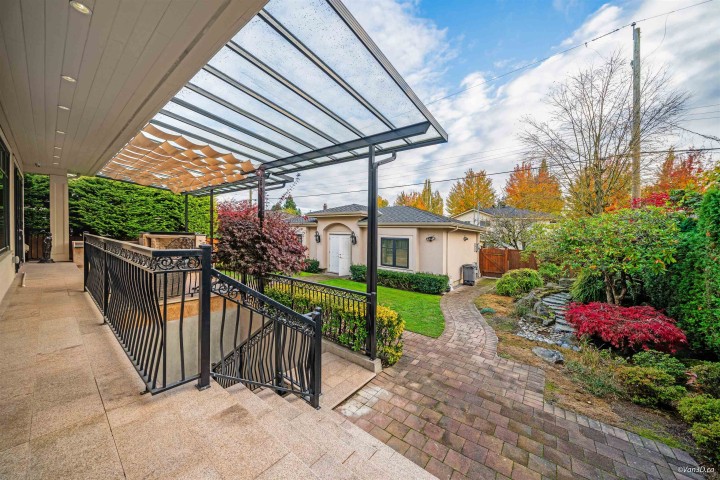 Photo 17 at 1332 W 47th Avenue, South Granville, Vancouver West
