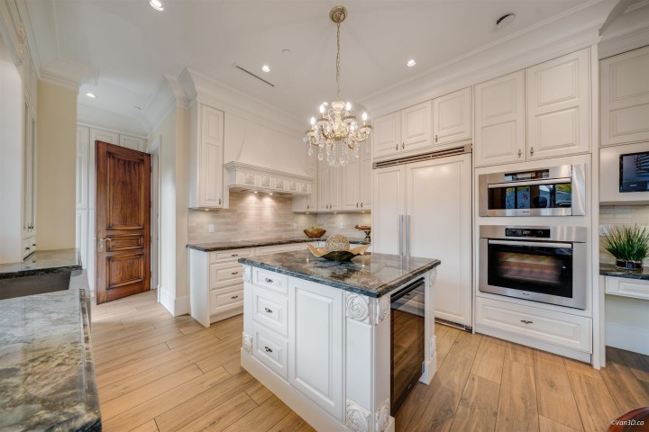 Photo 11 at 1332 W 47th Avenue, South Granville, Vancouver West