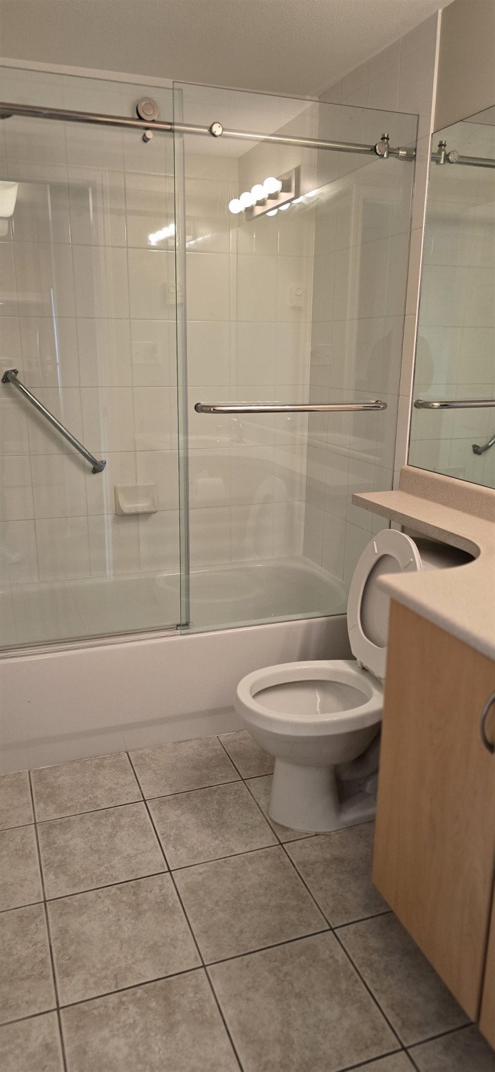 Photo 10 at PH3 - 5438 Rupert Street, Collingwood VE, Vancouver East