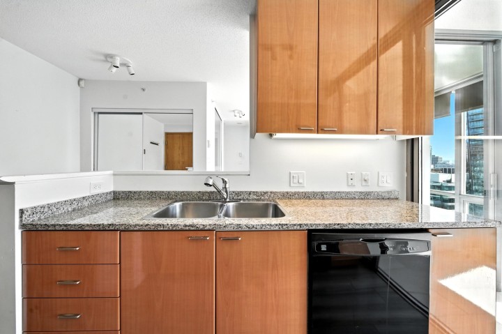 Photo 5 at 3004 - 1200 W Georgia Street, West End VW, Vancouver West