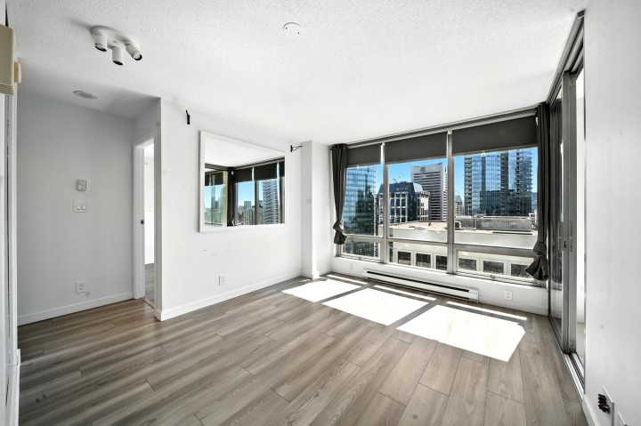 Photo 9 at 3004 - 1200 W Georgia Street, West End VW, Vancouver West