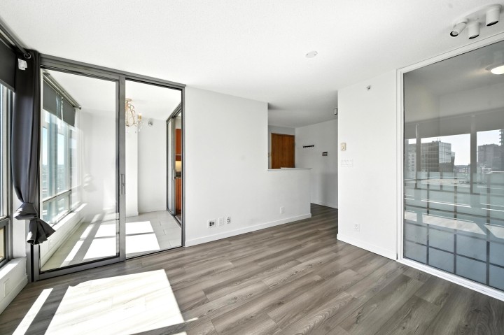 Photo 10 at 3004 - 1200 W Georgia Street, West End VW, Vancouver West