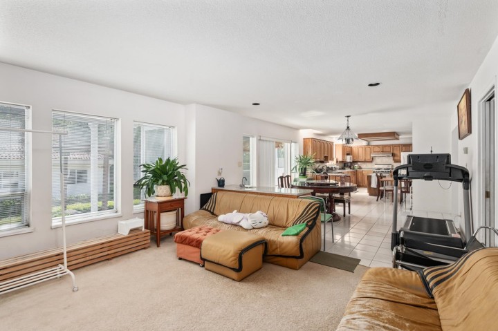 Photo 5 at 3662 W 49th Avenue, Southlands, Vancouver West