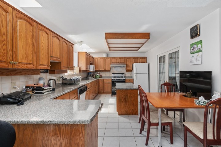 Photo 8 at 3662 W 49th Avenue, Southlands, Vancouver West