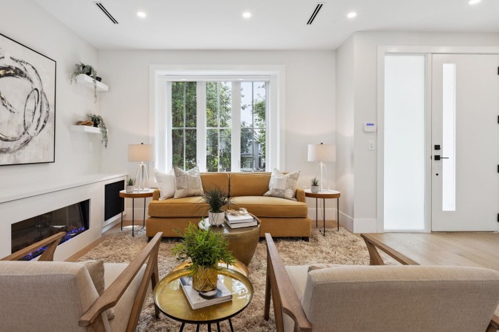 Photo 5 at 4115 Elgin Street, Fraser VE, Vancouver East