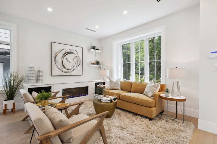 Photo 4 at 4115 Elgin Street, Fraser VE, Vancouver East