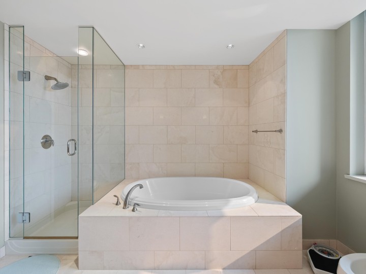 Photo 24 at 2502 - 323 Jervis Street, Coal Harbour, Vancouver West