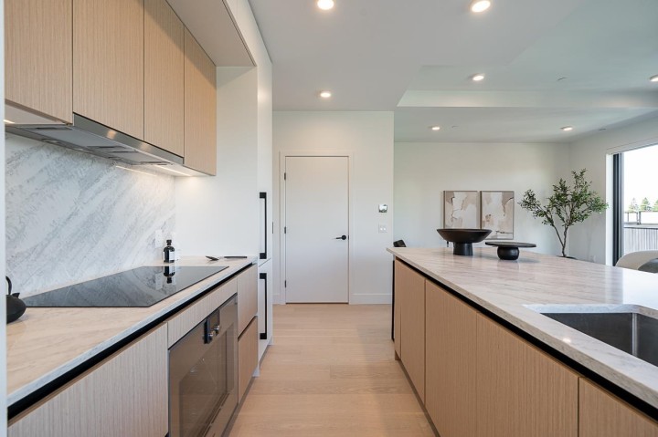 Photo 5 at 202 - 539 W 28th Avenue, Cambie, Vancouver West