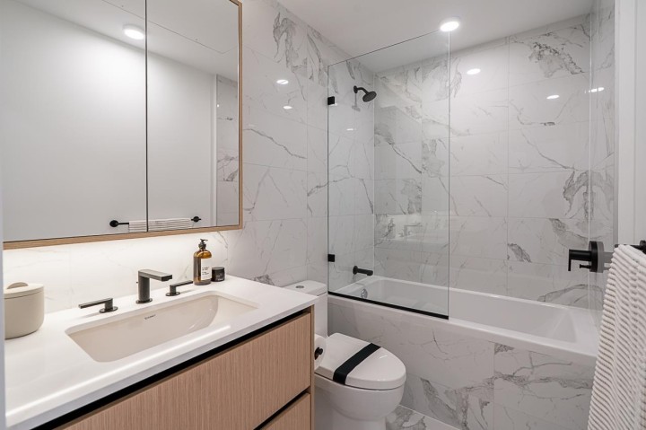 Photo 24 at 202 - 539 W 28th Avenue, Cambie, Vancouver West