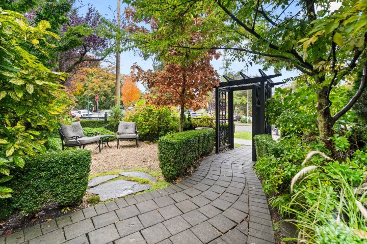 Photo 6 at 98 W 18th Avenue, Cambie, Vancouver West