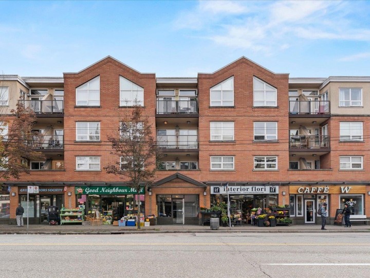 Photo 24 at 205 - 3638 W Broadway, Kitsilano, Vancouver West