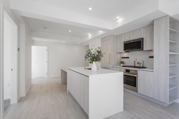 Photo 6 at 204 - 3264 Vanness Avenue, Collingwood VE, Vancouver East