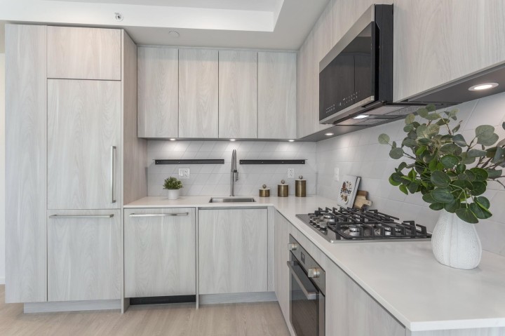 Photo 3 at 206 - 3264 Vanness Avenue, Collingwood VE, Vancouver East