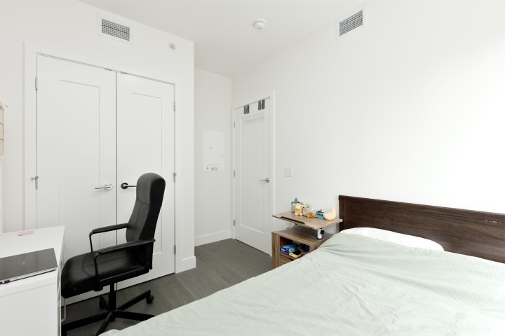 Photo 13 at 205 - 488 W 58th Avenue, South Cambie, Vancouver West