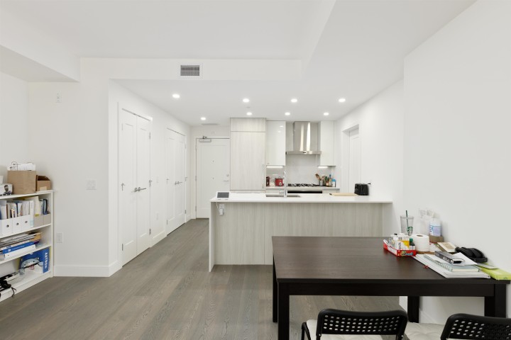 Photo 5 at 205 - 488 W 58th Avenue, South Cambie, Vancouver West