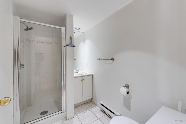 Photo 14 at 104 - 177 W 5th Street, Lower Lonsdale, North Vancouver