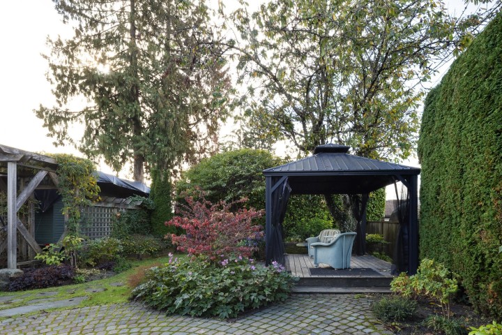 Photo 40 at 529 E 11th Street, Boulevard, North Vancouver