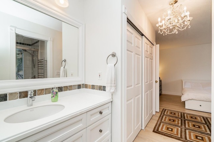 Photo 16 at 109 - 216 E 6th Street, Lower Lonsdale, North Vancouver