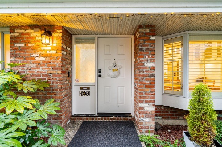 Photo 35 at 109 - 216 E 6th Street, Lower Lonsdale, North Vancouver