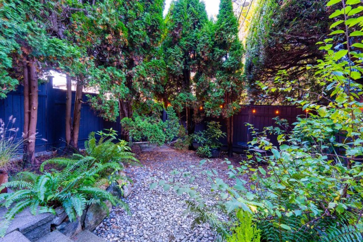 Photo 7 at 117 - 265 E 15th Avenue, Mount Pleasant VE, Vancouver East