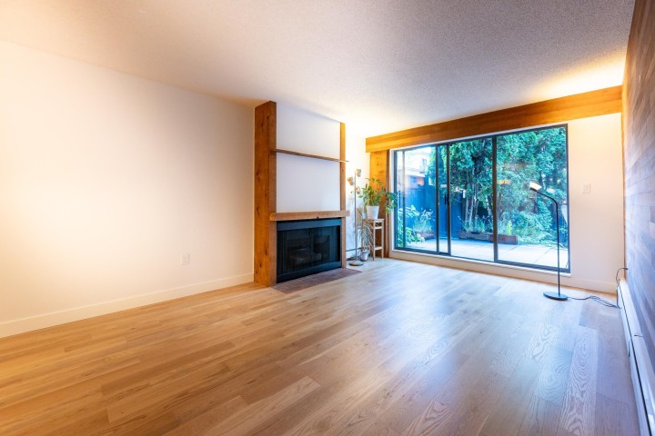 Photo 11 at 117 - 265 E 15th Avenue, Mount Pleasant VE, Vancouver East