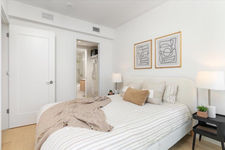 Photo 11 at 1104 - 135 E 13th Street, Central Lonsdale, North Vancouver