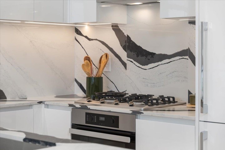 Photo 4 at 1104 - 135 E 13th Street, Central Lonsdale, North Vancouver