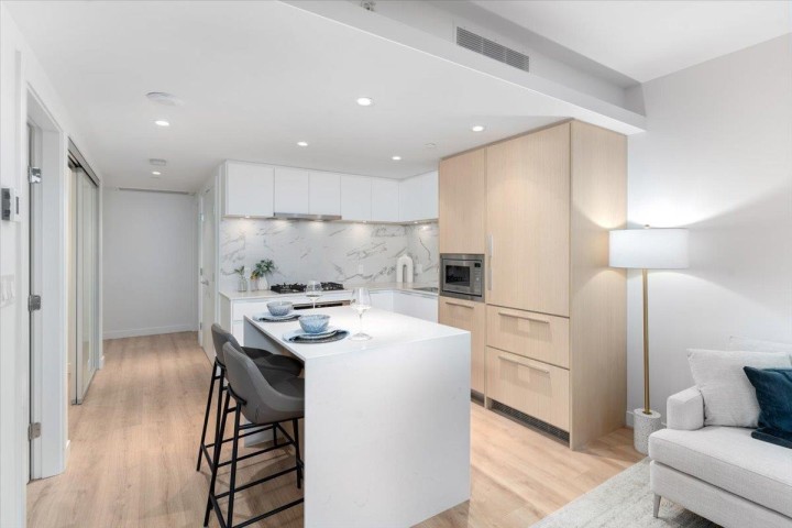 Photo 7 at 2205 - 1500 Fern Street, Lynnmour, North Vancouver