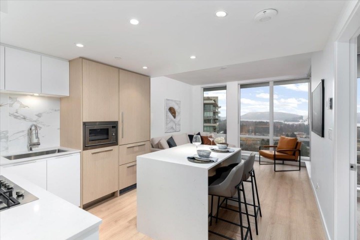 Photo 3 at 2205 - 1500 Fern Street, Lynnmour, North Vancouver