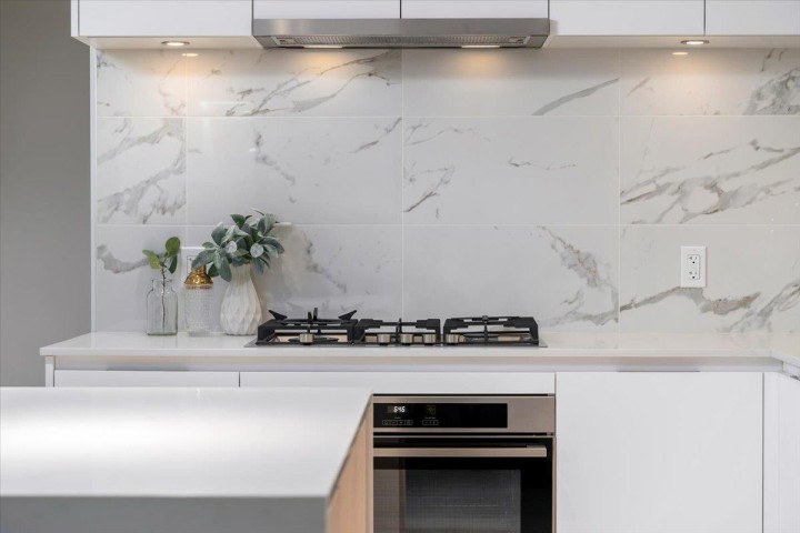 Photo 9 at 2205 - 1500 Fern Street, Lynnmour, North Vancouver