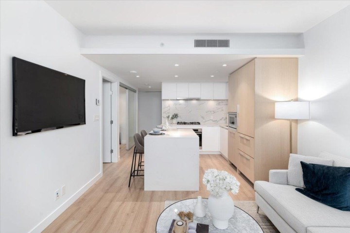 Photo 10 at 2205 - 1500 Fern Street, Lynnmour, North Vancouver