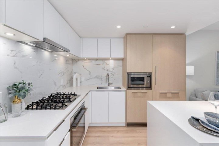 Photo 8 at 2205 - 1500 Fern Street, Lynnmour, North Vancouver