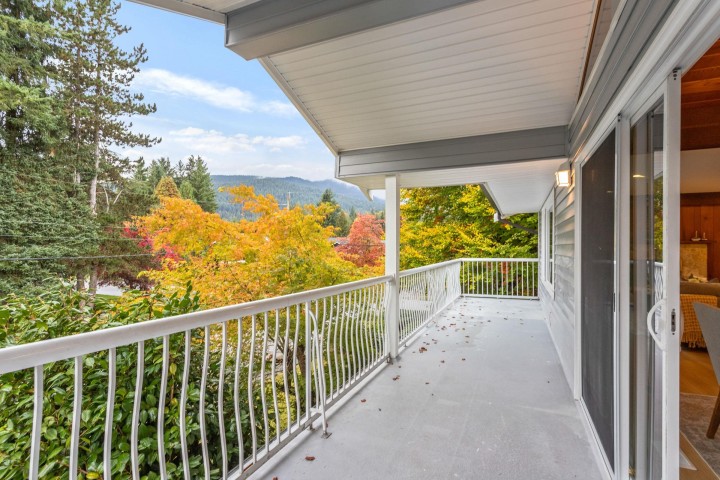 Photo 7 at 3288 Hoskins Road, Lynn Valley, North Vancouver