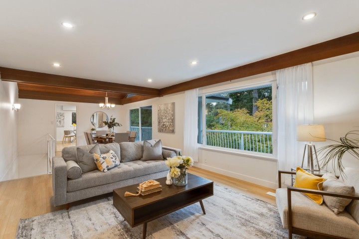 Photo 5 at 3288 Hoskins Road, Lynn Valley, North Vancouver